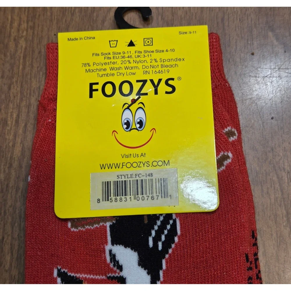 Foozys Toucan Bird Novelty Crew Socks Red Tropical Animal Print FC-148 Size 9-11